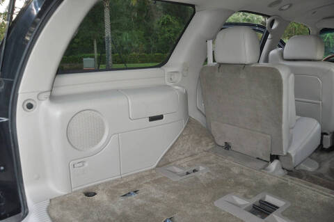 2003 Cadillac Escalade