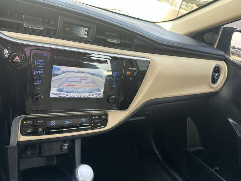 2017 Toyota Corolla LE