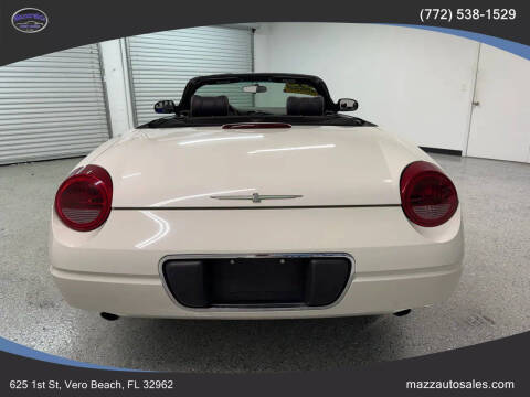 2002 Ford Thunderbird Deluxe