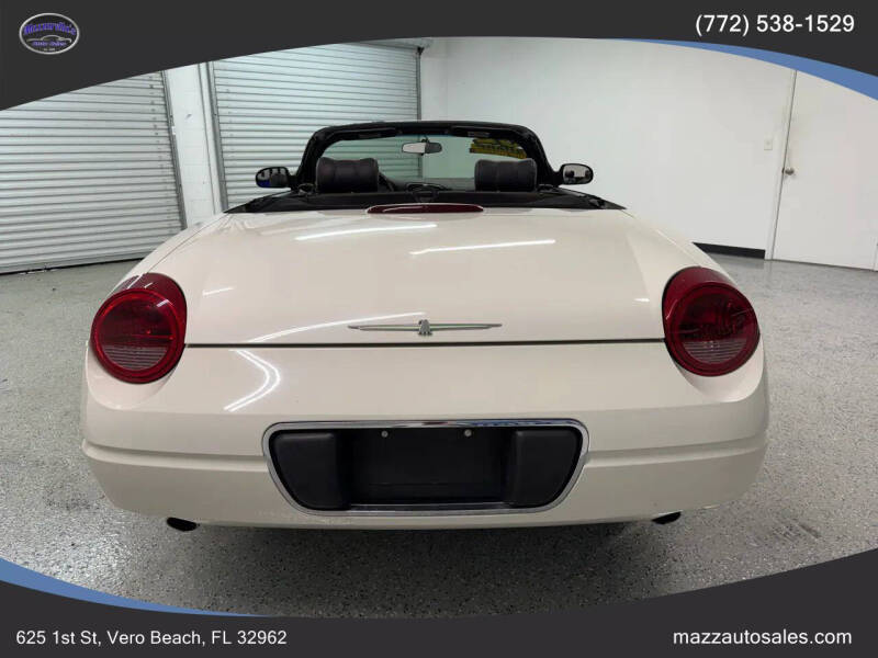 2002 Ford Thunderbird Deluxe