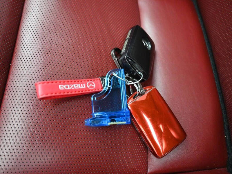 2022 Mazda Mazda3 Sedan Carbon Edition