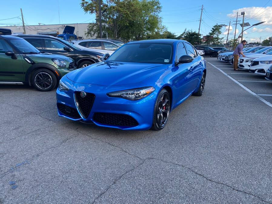 Alfa Romeo Dealer serving Staten Island NY