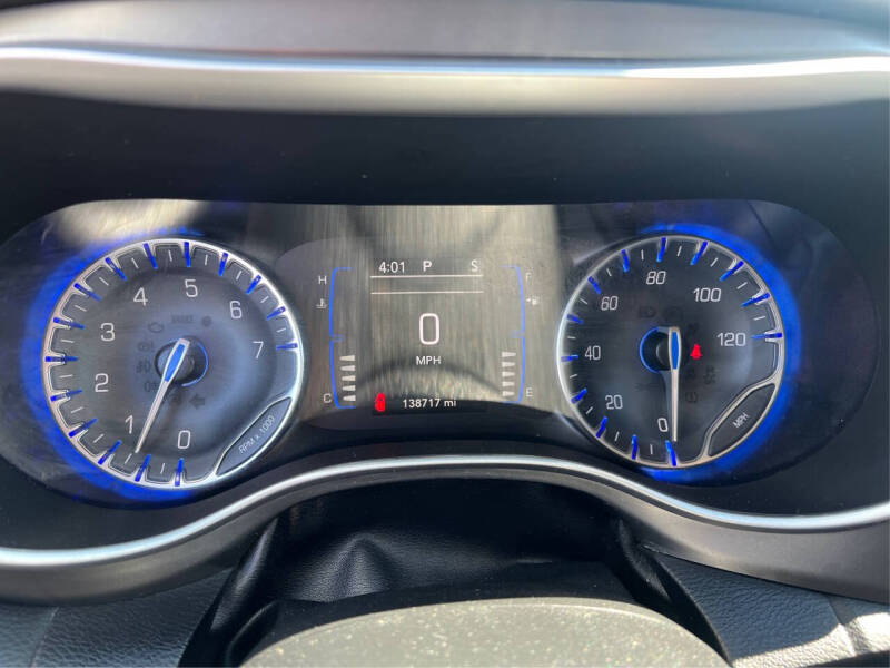 2020 Chrysler Pacifica Touring L