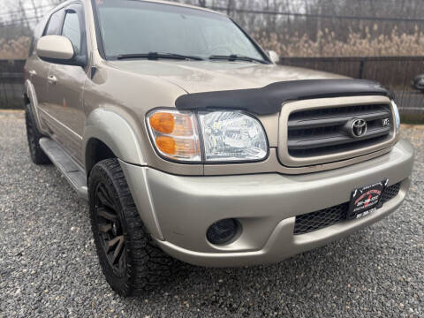 2004 Toyota Sequoia SR5