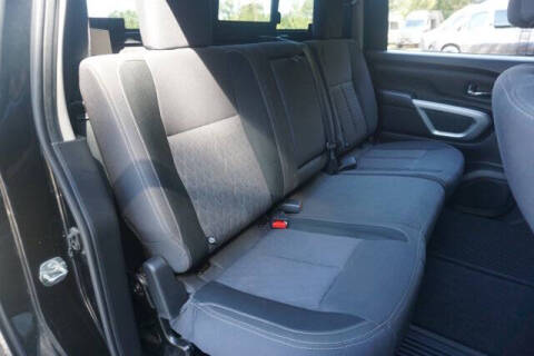 2020 Nissan Titan SV