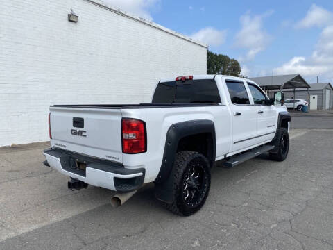 2019 GMC Sierra 2500HD Denali