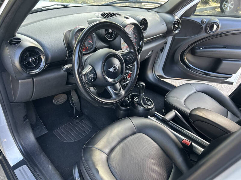 2016 MINI Countryman Cooper