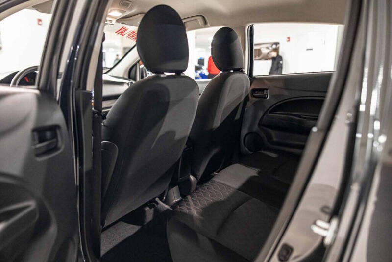 2024 Mitsubishi Mirage ES