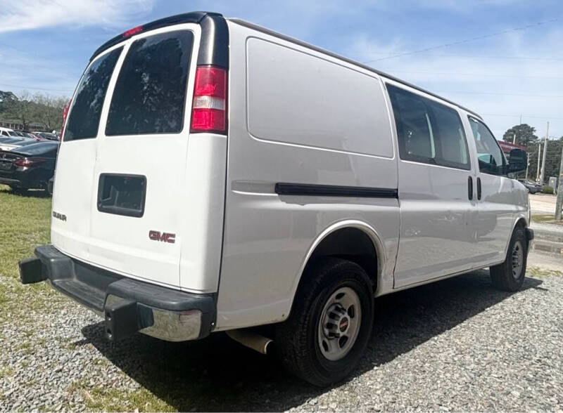 2017 GMC Savana 2500