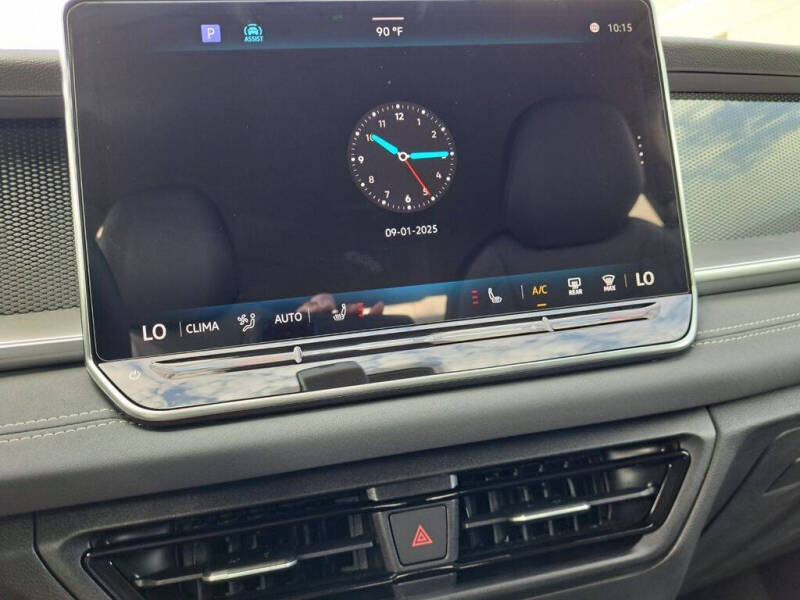 2025 Volkswagen Tiguan SE