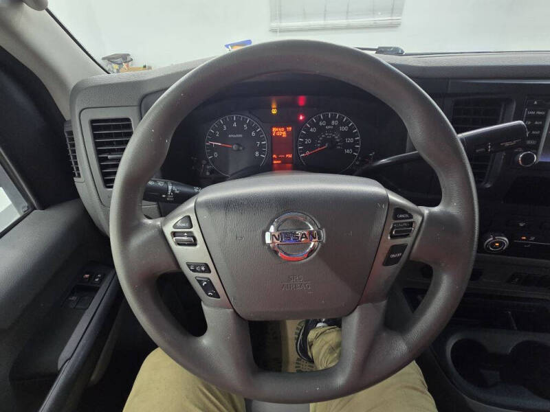 2017 Nissan NV