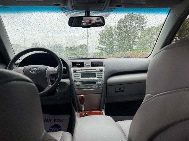 2009 Toyota Camry 21