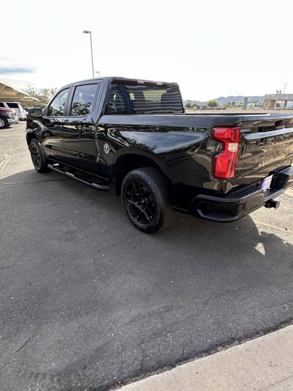 2024 Chevrolet Silverado 1500 Custom