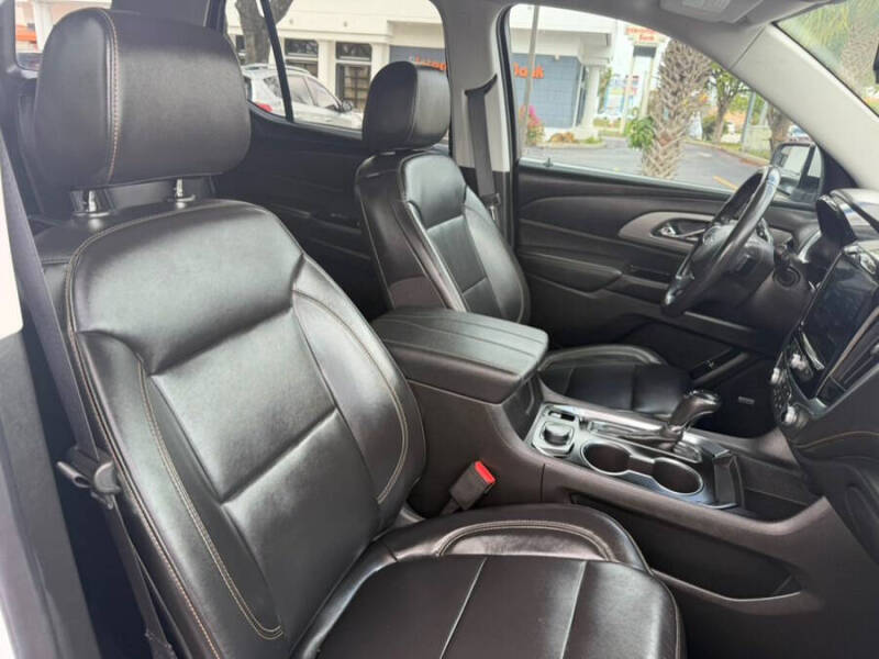 2020 Chevrolet Traverse RS