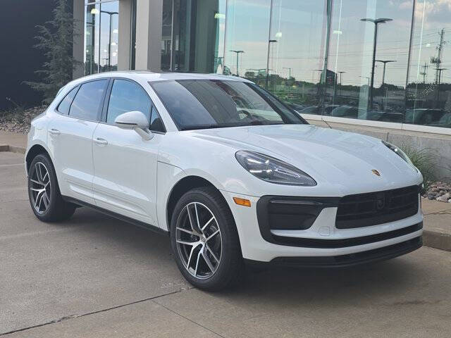 2026 Porsche Macan