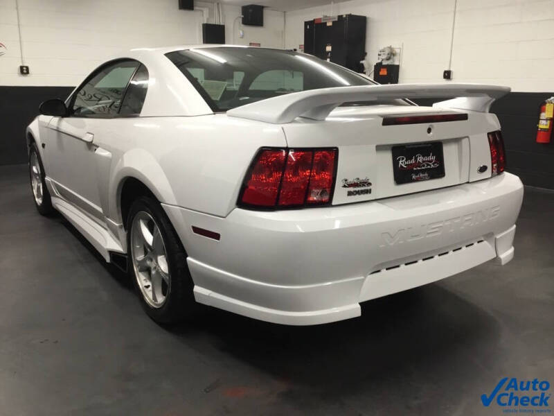 2002 Ford Mustang GT Deluxe