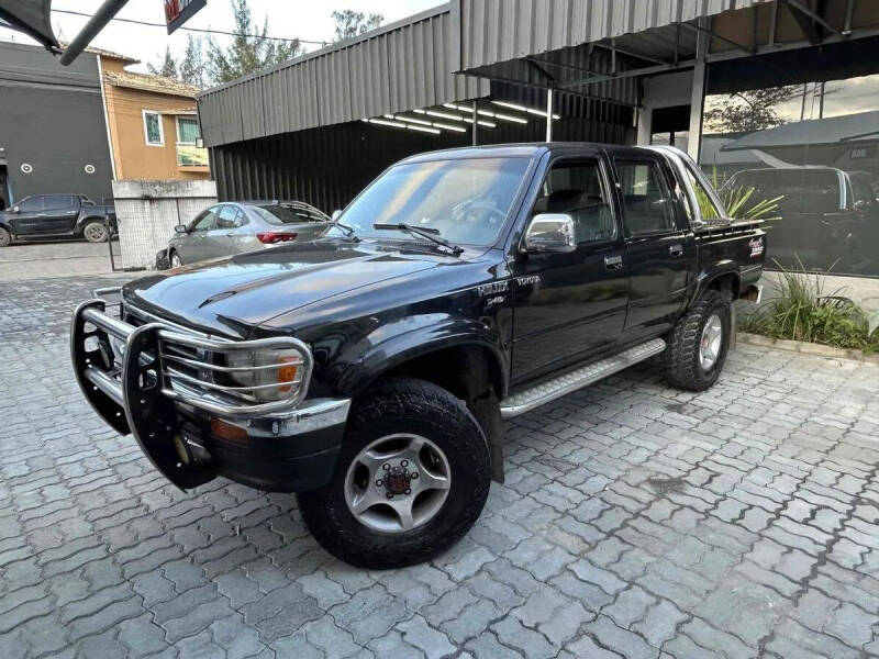 2000 Toyota Hilux