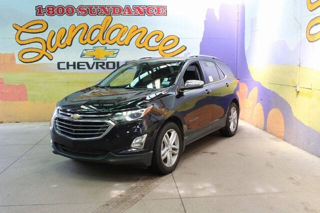 Used 2021 Chevrolet Equinox Premier with VIN 2GNAXXEV1M6153245 for sale in Grand Ledge, MI