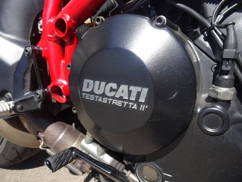 2015 Ducati Streetfighter