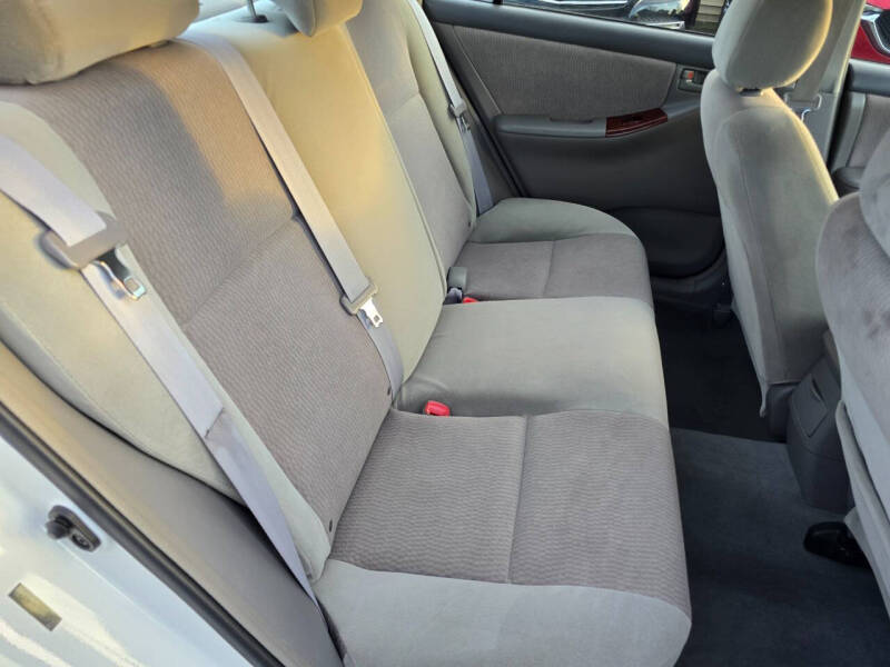 2007 Toyota Corolla LE