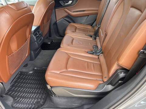 2017 Audi Q7 2.0T quattro Premium Plus