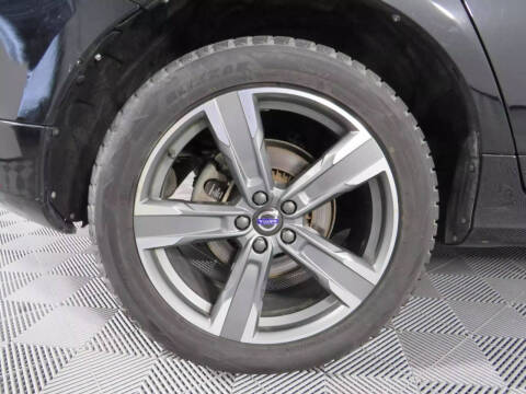 2017 Volvo XC60 T6 Dynamic