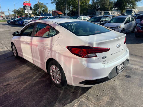 2020 Hyundai Elantra