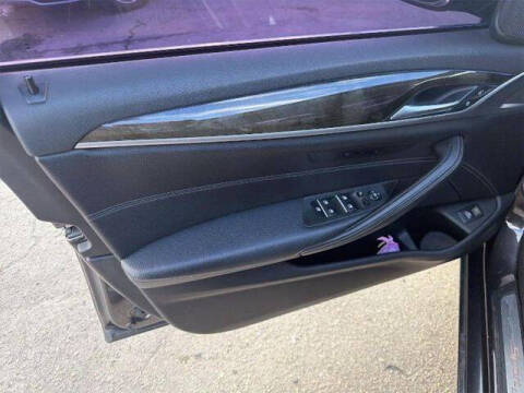 2019 BMW 5 Series 540i