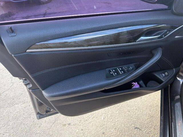 2019 BMW 5 Series 540i