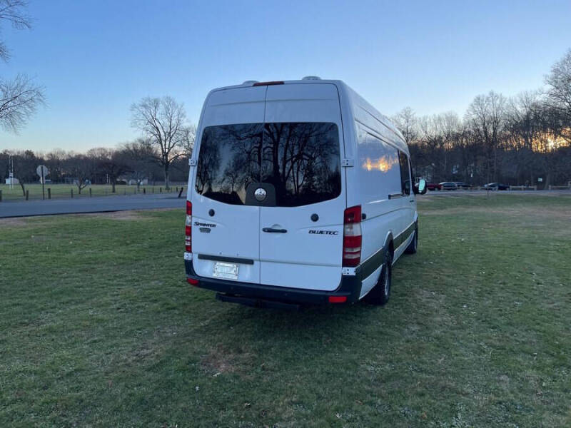 2011 Freightliner Sprinter 2500