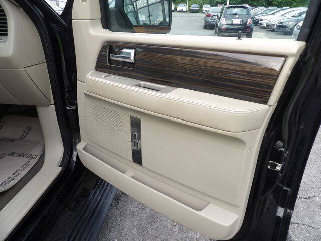 2008 Lincoln Navigator