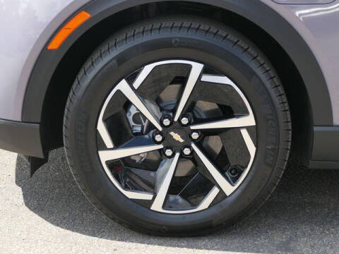 2026 Chevrolet Equinox EV LT 2