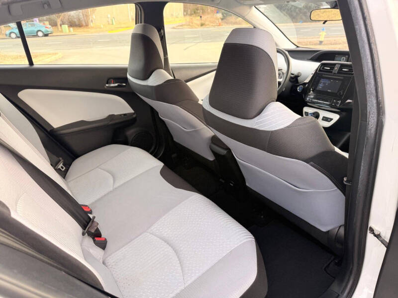 2017 Toyota Prius Two