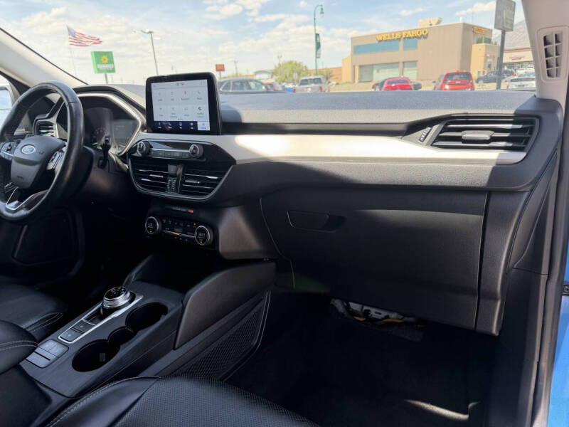 2021 Ford Escape SEL