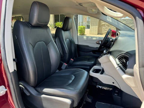 2018 Chrysler Pacifica Touring L