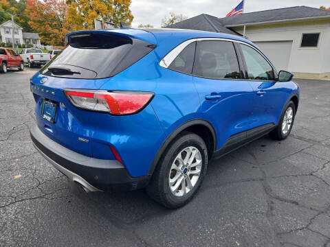 2021 Ford Escape Hybrid SE