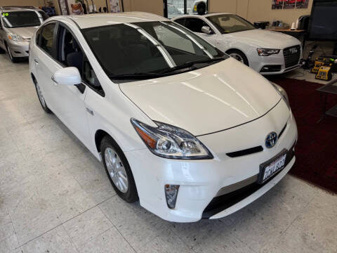 2014 Toyota Prius Plug-in Hybrid