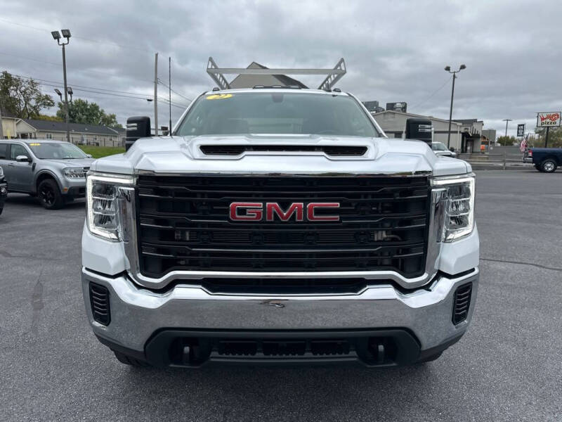 2022 GMC SIERRA UTILITY