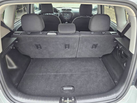 2019 Kia Soul +