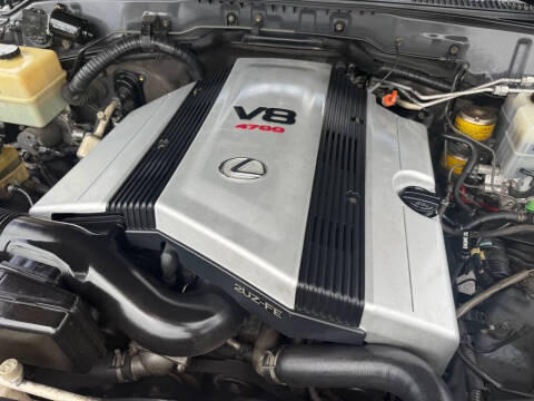 2003 Lexus LX 470