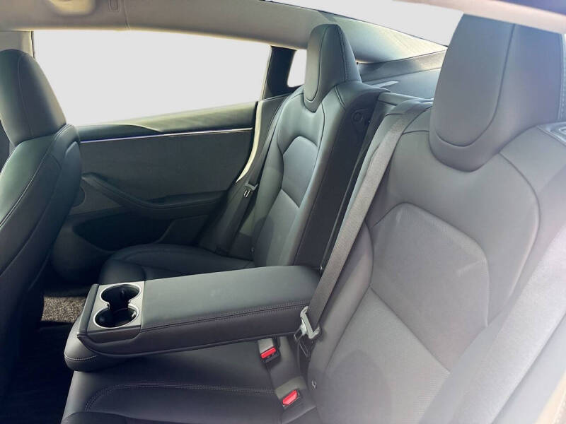 2025 Tesla Model 3 Long Range