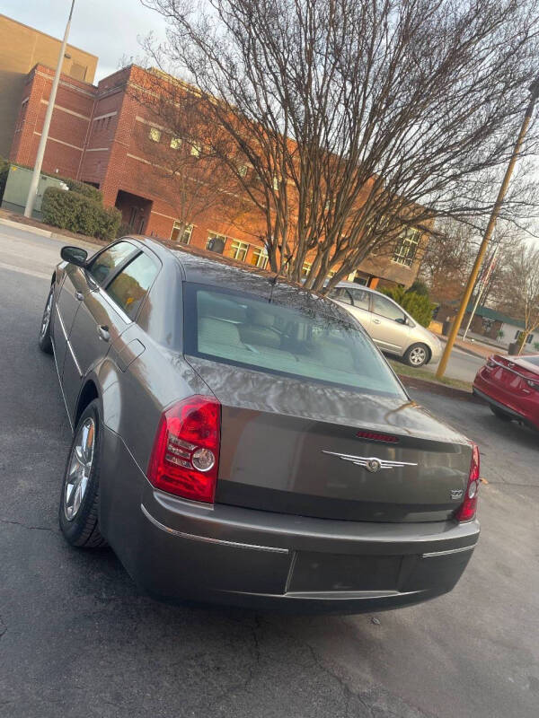 2008 Chrysler 300 Touring photo 7