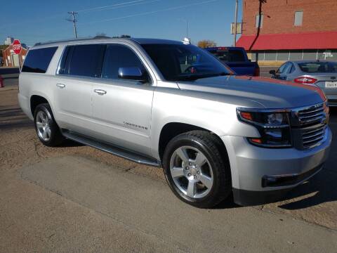 2017 Chevrolet Suburban for sale at Apex Auto Sales in Coldwater KS