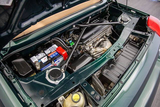 2001 Toyota MR2 Spyder