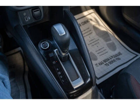 2020 Nissan Versa SR