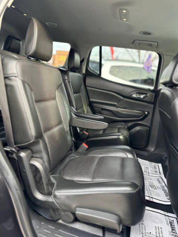 2017 GMC Acadia SLT-1