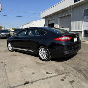 2015 Ford Fusion SE