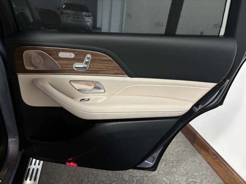 2026 Mercedes-Benz GLS AMG GLS 63