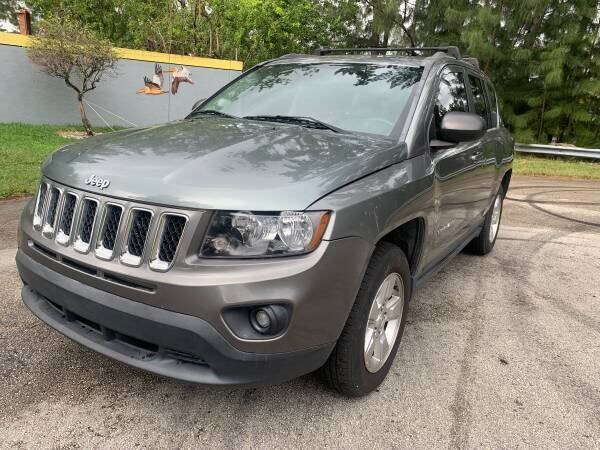 2014 JEEP Compass SUV / Crossover - $8,999