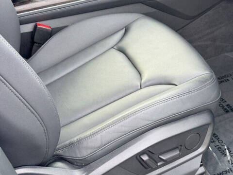 2023 Audi Q7 quattro Premium Plus 55 TFSI